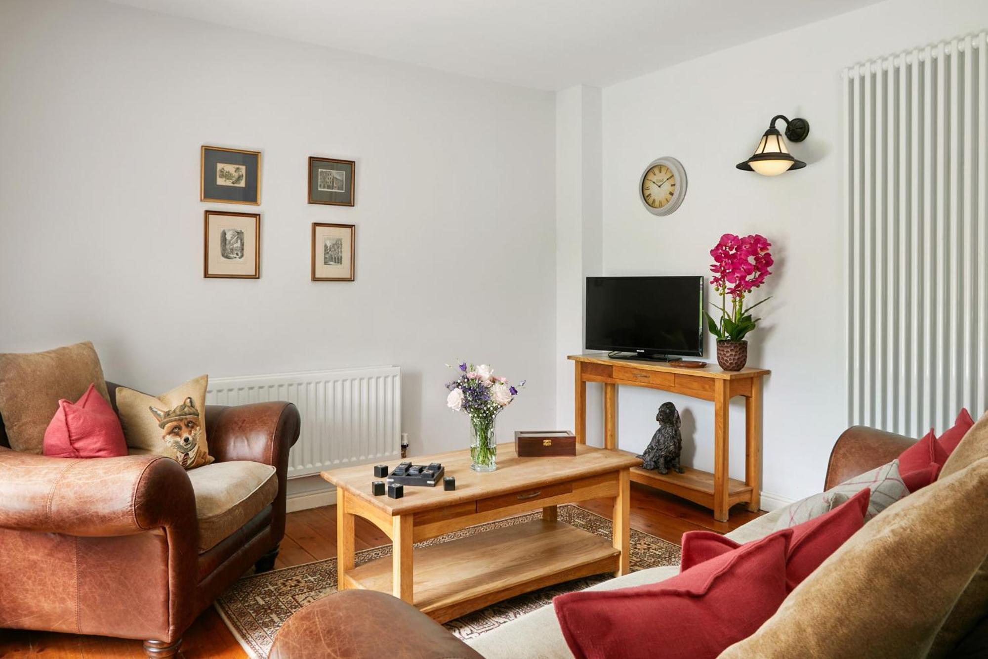 글라스로우 Old Stable Mews Castle Leslie 빌라 외부 사진