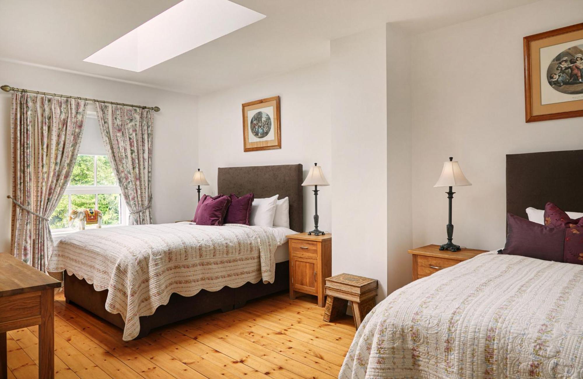 글라스로우 Old Stable Mews Castle Leslie 빌라 외부 사진